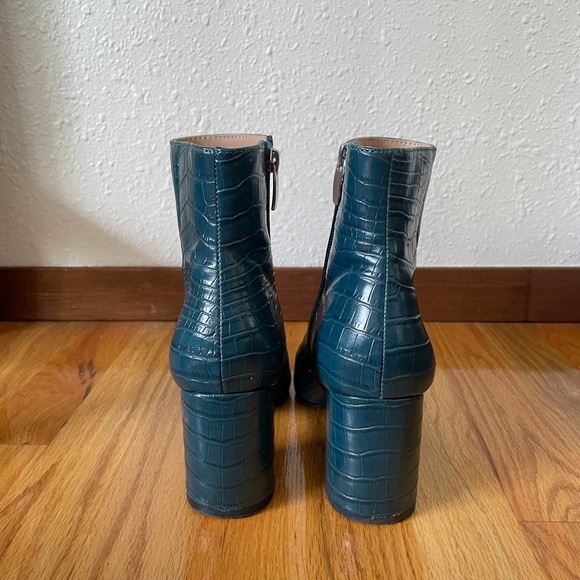 Teal Crocodile Boots - Picture 6 of 7